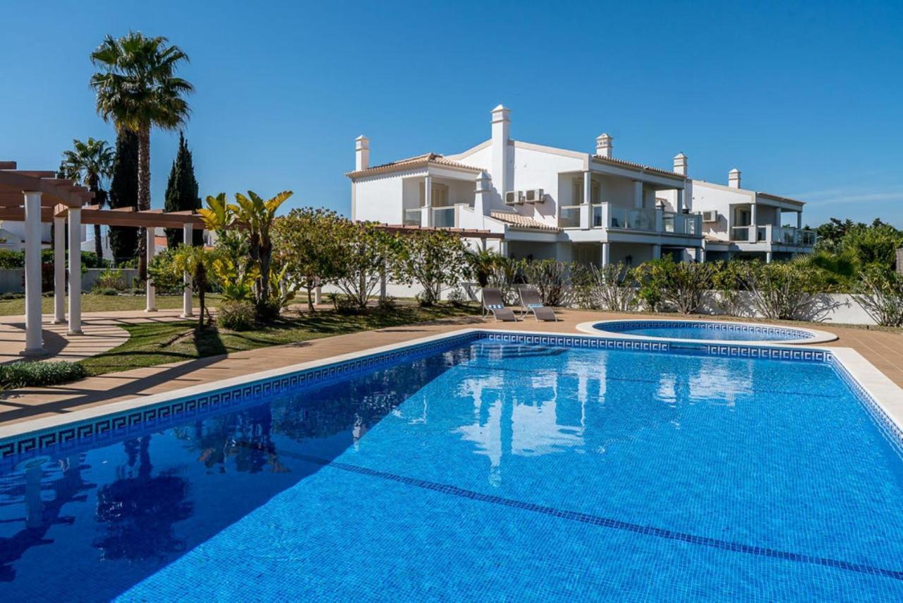 Villa Cantinho By Intiholidays Albufeira Exterior photo